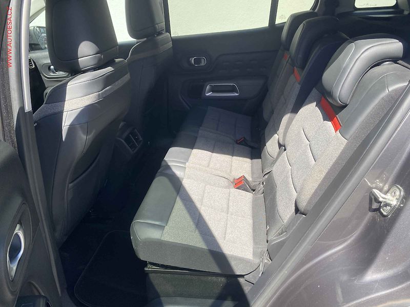 Citroën C5 Aircross (2019) 1.2PT, Shine, navi, kamera - fotka 10 z 18