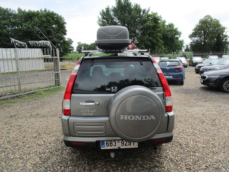 Honda CR-V 2,2D-103KW-4x4-BEZ DPF - fotka 4 z 17