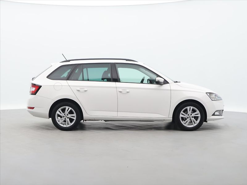Škoda Fabia 1,0 Aut.klima Tempomat - fotka 8 z 25