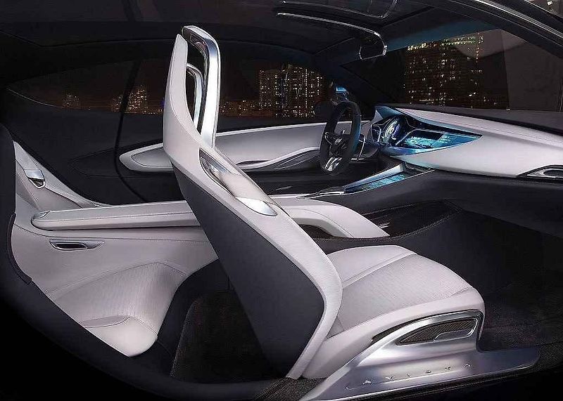 Koncept Buick Avista.