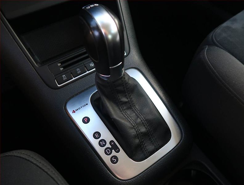 Volkswagen Tiguan (2011) 2.0 TDI, 4X4, Automat - fotka 13 z 20