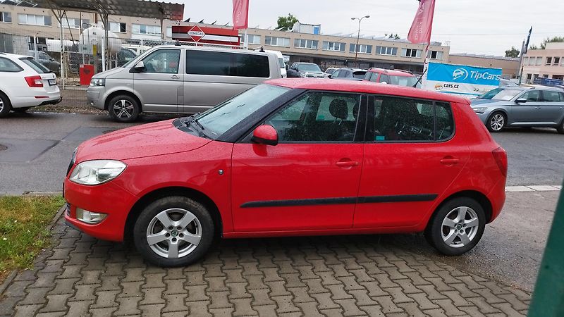 Škoda Fabia II,1.2TSi,volat- 608 081 843 - fotka 7 z 14
