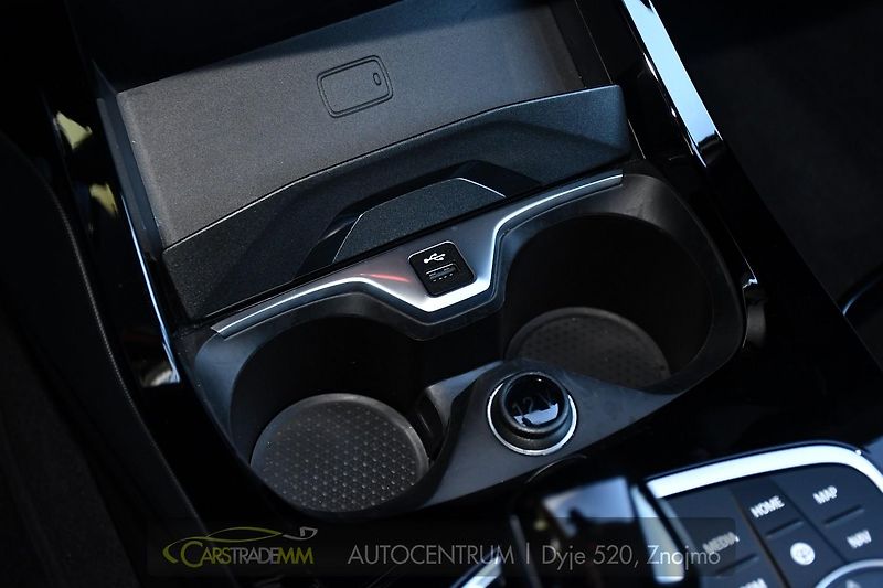 BMW Řada 2 218i ČR 1.MAJ PANO - fotka 35 z 54