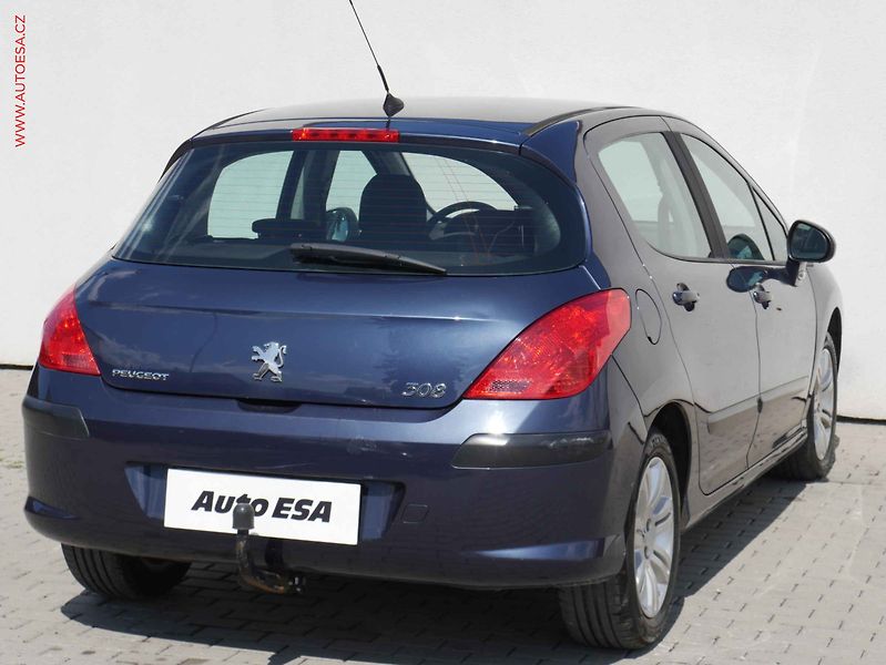 Peugeot 308 (2008) 1.6HDi, AC, tažné - fotka 4 z 16