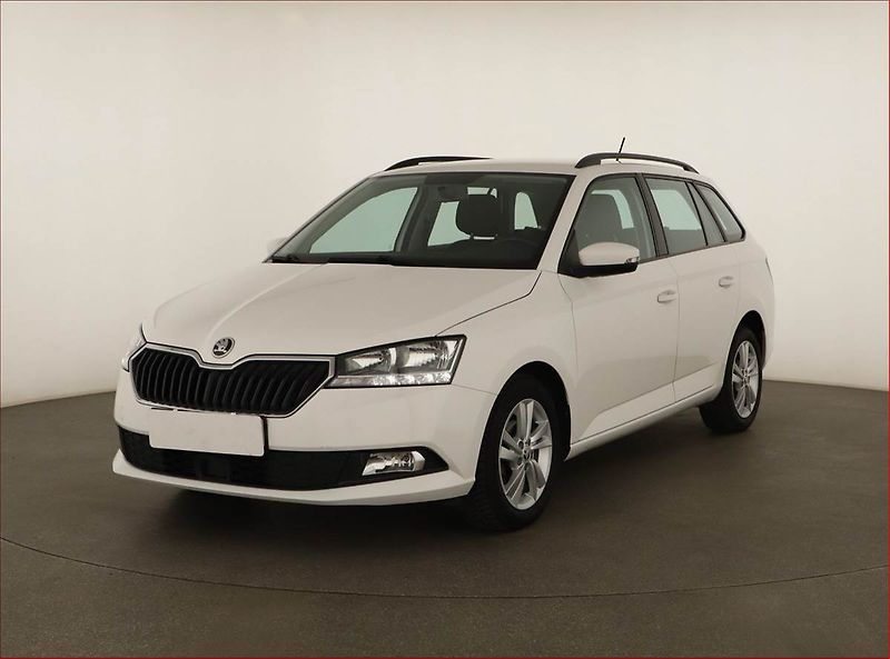 Škoda Fabia (2022) Ambition 1.0 TSI, ČR,1.maj - fotka 2 z 11