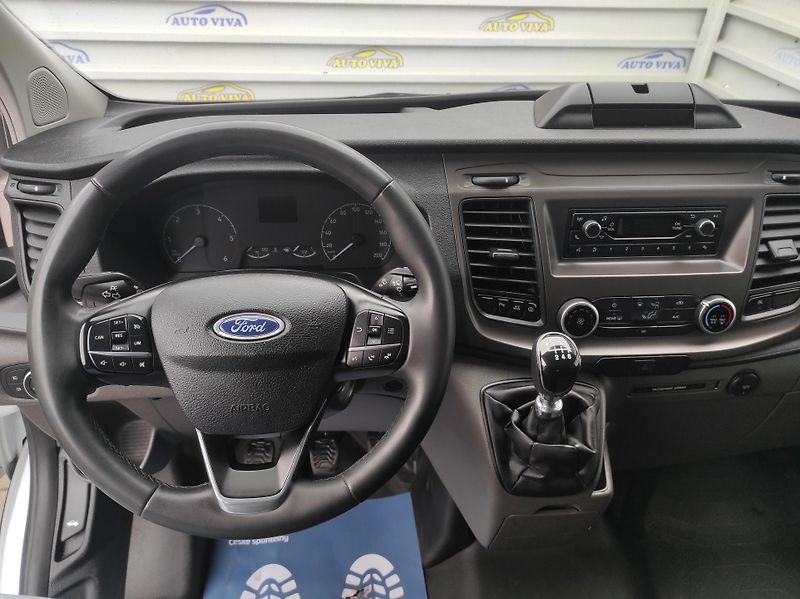 Ford Transit Custom 2,0EcoBlue mHev, L2, 6 míst,TZ - fotka 15 z 43