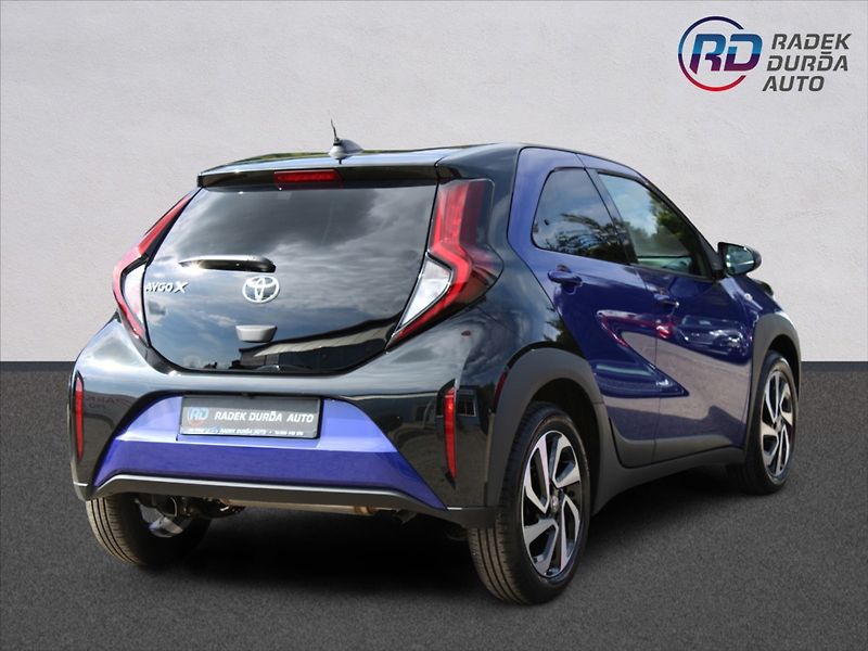 Toyota Aygo 1,0 VVT-i  X,1MAJ,ZÁRUKA,STYLE - fotka 5 z 27