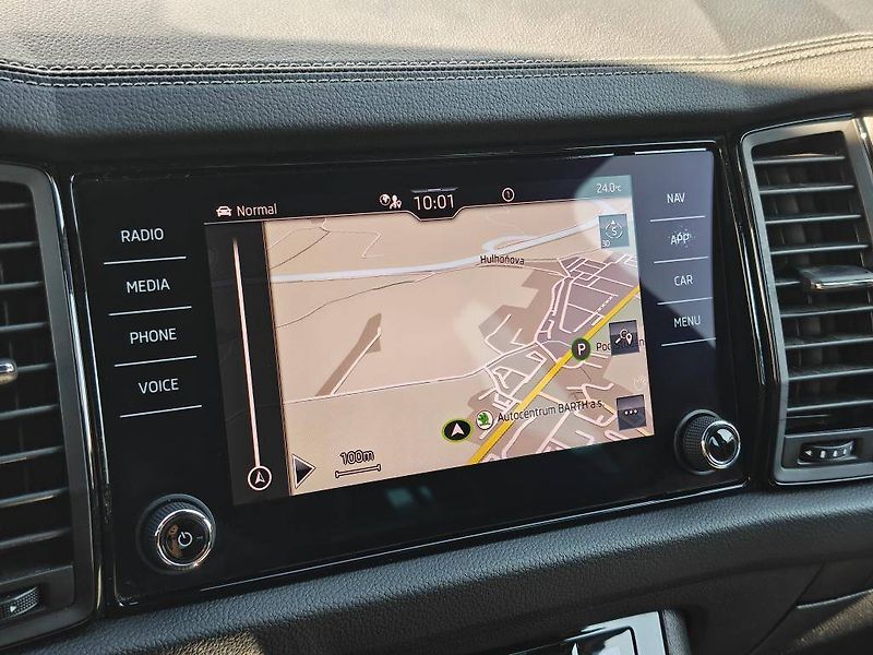 Škoda Kodiaq Sportline DSG 2,0TDI - fotka 18 z 26