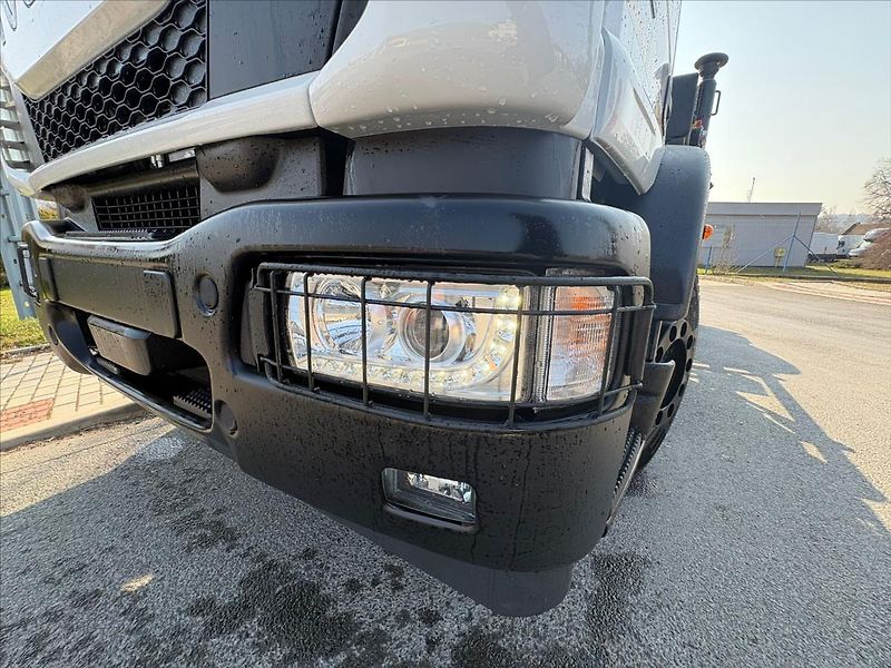 Iveco Eurocargo 6,7 s jeřábem HMF  ML190EL28/P - fotka 24 z 45