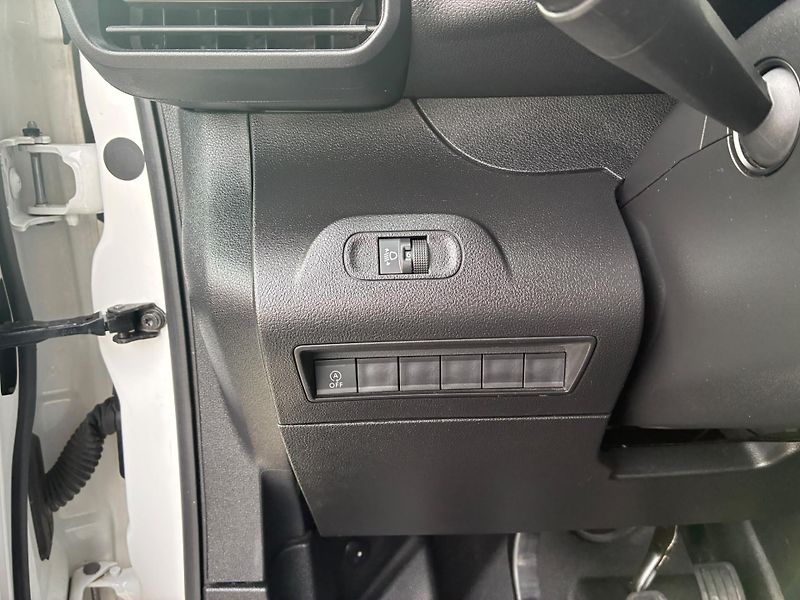 Peugeot Partner (2020) 1.5HDi, 96KW,VYHŘ. SEDADLA,DPH - fotka 16 z 26