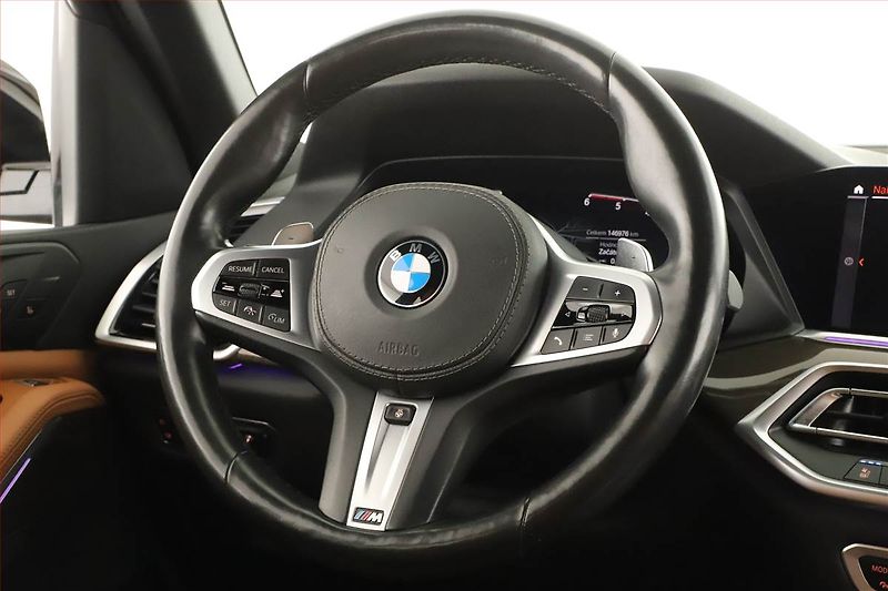BMW X5 (2019) xDrive30d - fotka 8 z 20