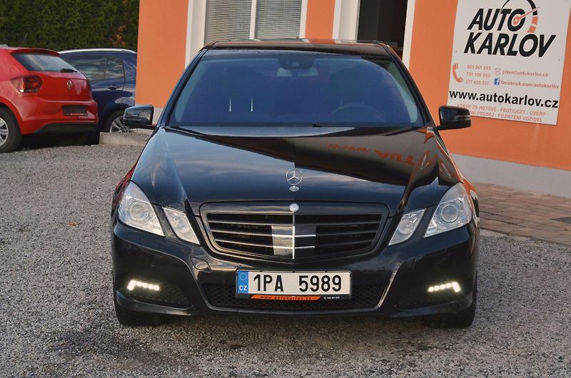 Mercedes-Benz Třídy E (2009) E 350 CGi 215kW Avantgarde - fotka 2 z 8