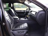Volkswagen Touareg 3,0 TDI V6 DSG R-LINE CZ 4M - náhled 11