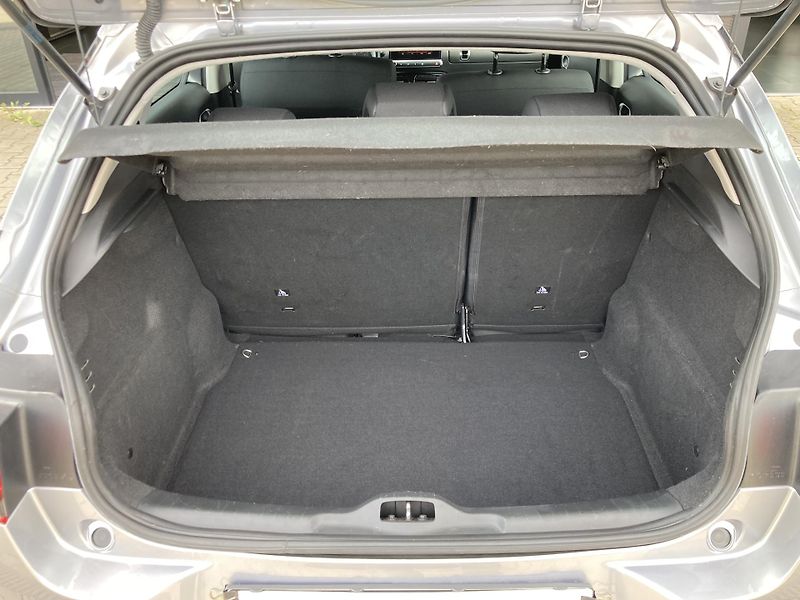 Citroën C4 Cactus FEEL PACK 1.2 PureTech 81 kW - fotka 6 z 18