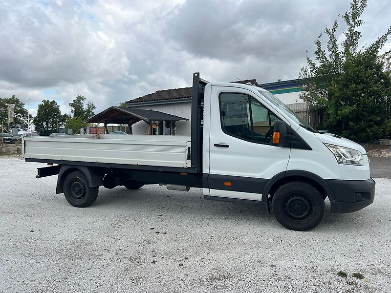 Ford Transit 2.2 - fotka 6 z 15