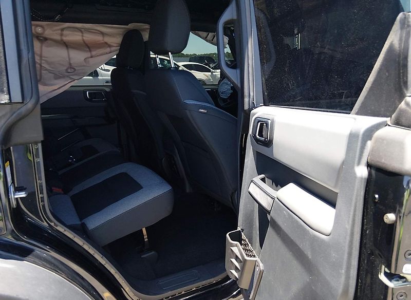Ford Bronco (2021) Auto na cestě - fotka 8 z 12