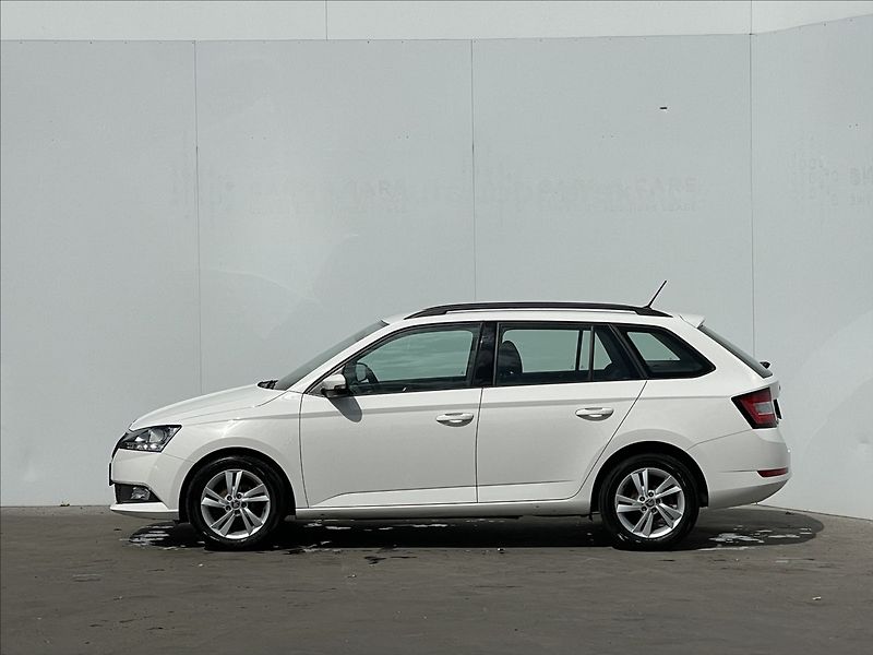 Škoda Fabia 1,0 TSI Combi Ambition Plus - fotka 2 z 24