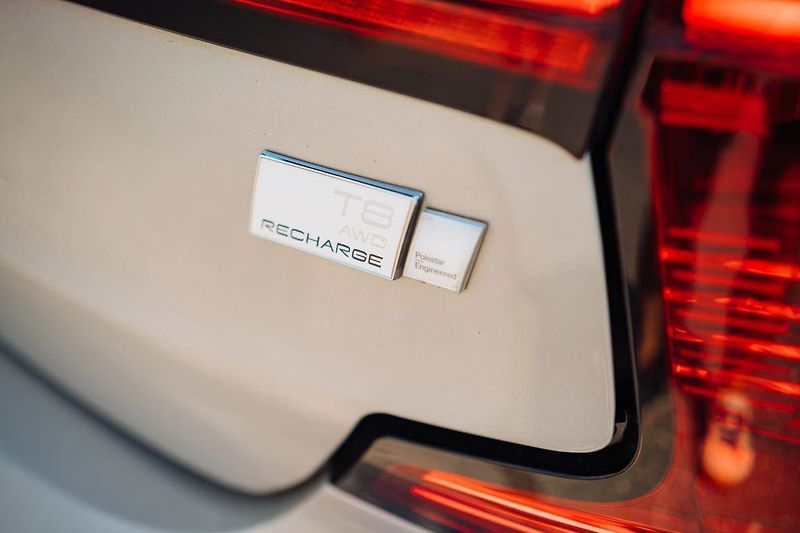 Volvo S90 (2024) T8 Recharge - fotka 14 z 32