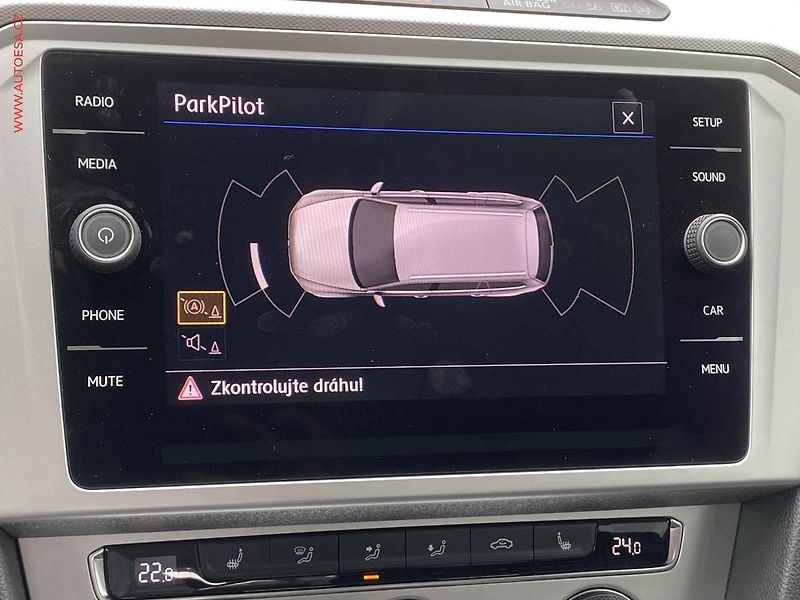 Volkswagen Passat (2017) 1.4 TSi, Comfortline, Webasto - fotka 17 z 17