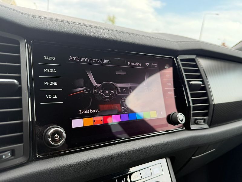 Škoda Kodiaq Sportline  2,0TDI 147kW DSG 4x - fotka 14 z 20