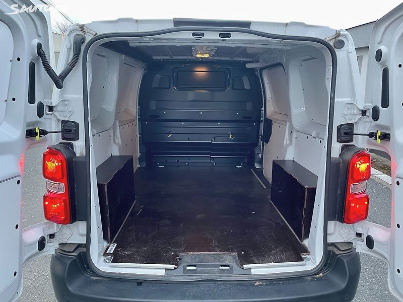 Citroën Jumpy Furgon L2 1,5 BlueHDi 120k MAN - fotka 5 z 5