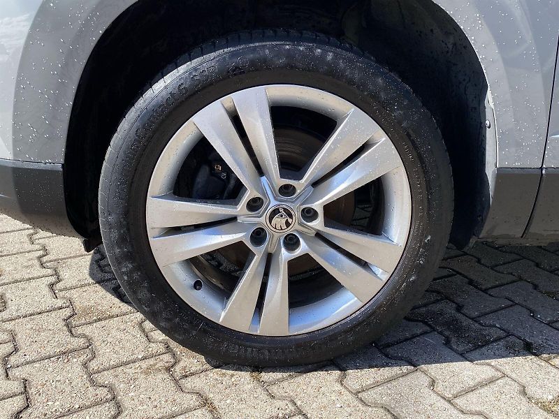 Škoda Karoq (2018) 2.0 TDI 4x4 DSG Style - fotka 32 z 36