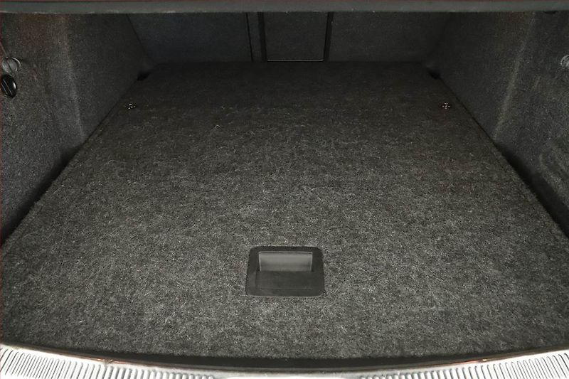 Škoda Superb (2014) Laurin&Klement 2.0 TDI, 4X4 - fotka 16 z 17