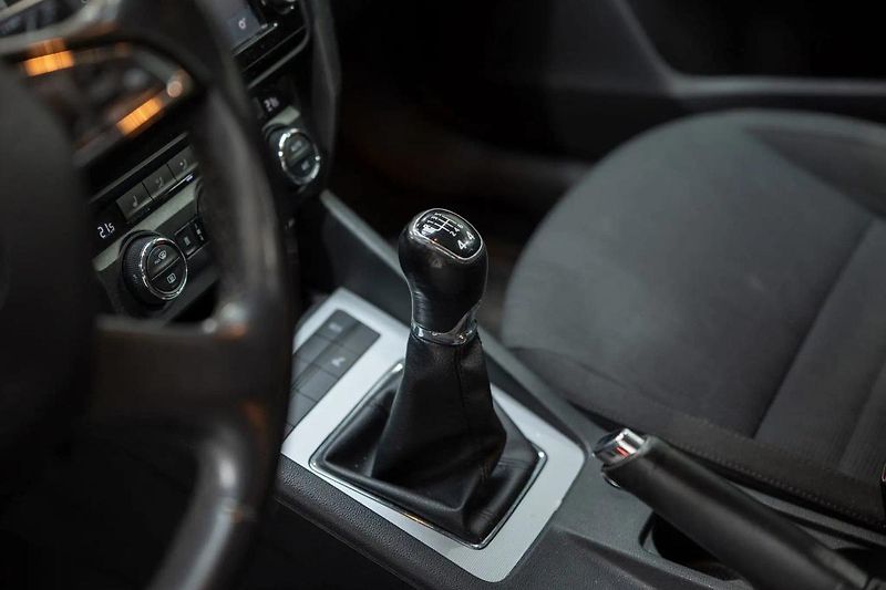 Škoda Octavia 2.0 TDI 110 kW 4x4 - fotka 15 z 34