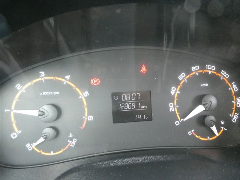 Lada Niva 1,7 i 4x4 61kW LPG, DPH, ČR - fotka 34 z 37