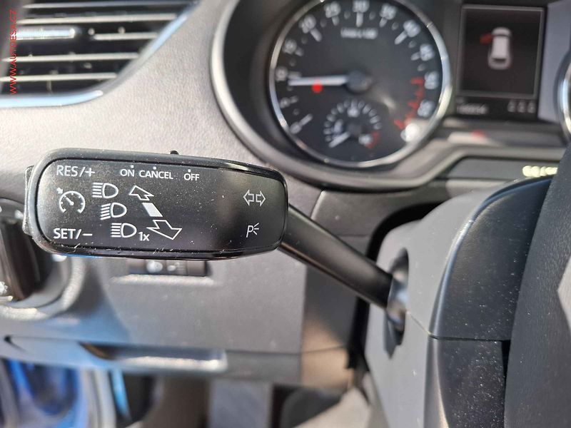 Škoda Octavia (2014) 1.6 TDI, Navi, panorama - fotka 19 z 21
