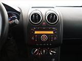 Nissan Qashqai (2009) 1.6 - náhled 12