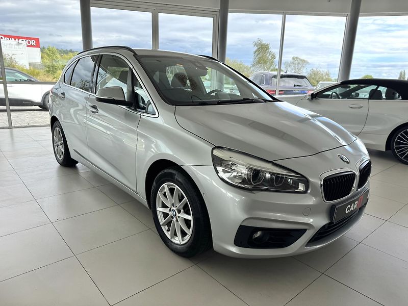 BMW Řada 2 218d 110kW*AT8*LED*Navi*PDC - fotka 4 z 31