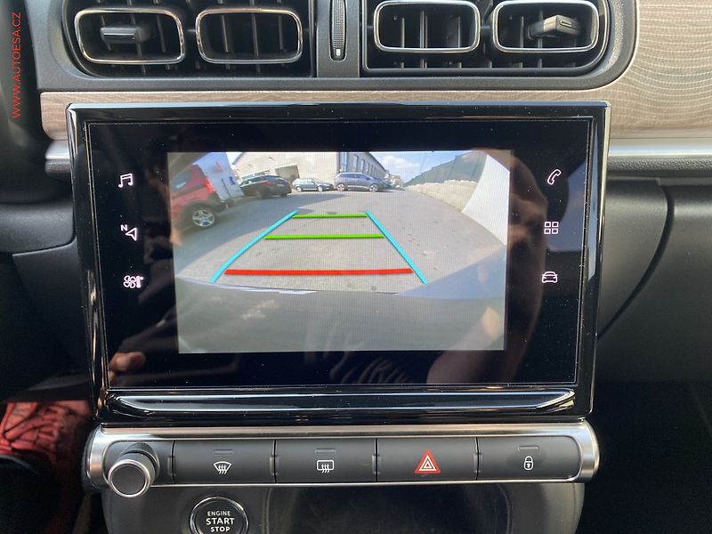 Citroën C3 (2022) 1.2 PT, Shine, LED, navi - fotka 19 z 19