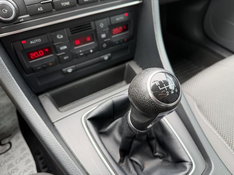 Seat Exeo 2.0 TDI KLIMA ROZVODY 2X KOLA - fotka 21 z 31