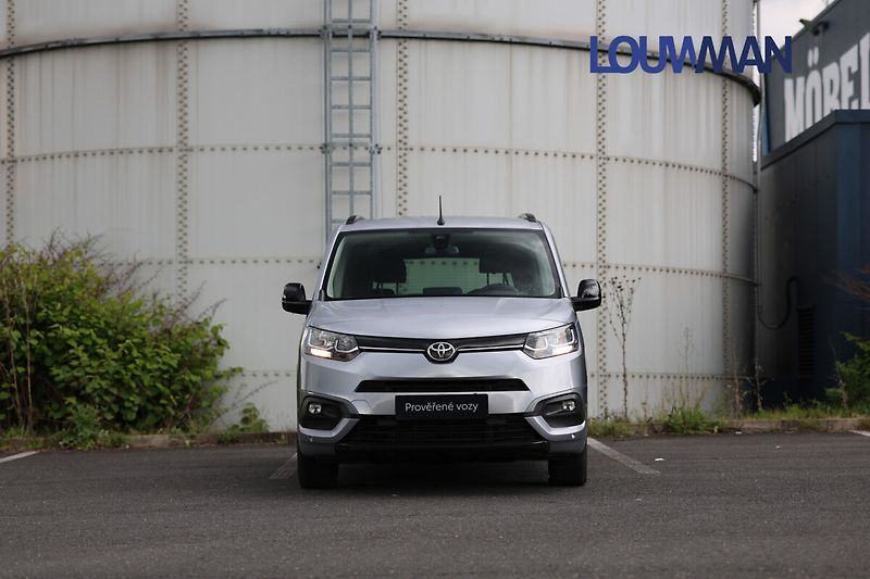 Toyota ProAce City Verso EV FAMILY COMFORT L2 - fotka 4 z 21
