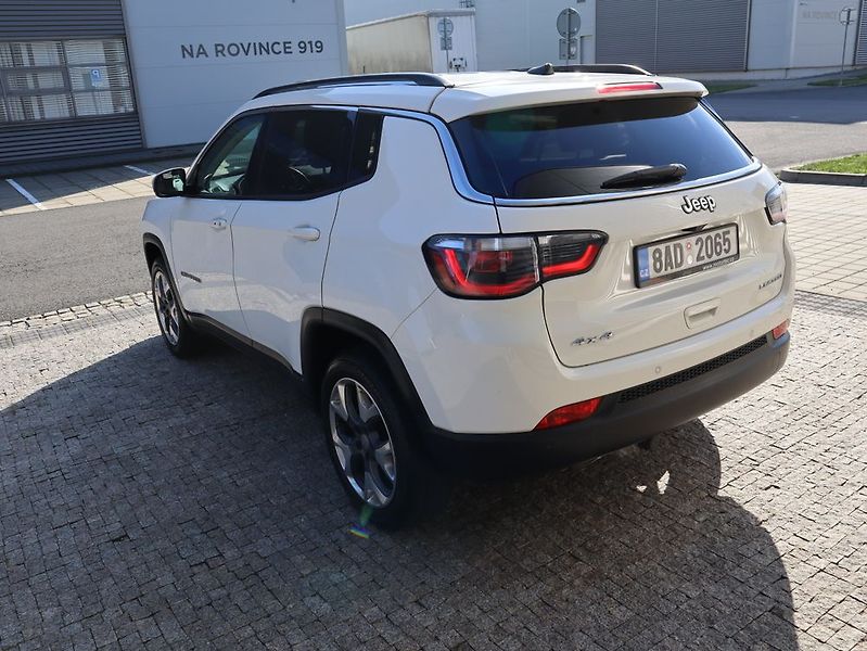 Jeep Compass (2020) - fotka 8 z 52