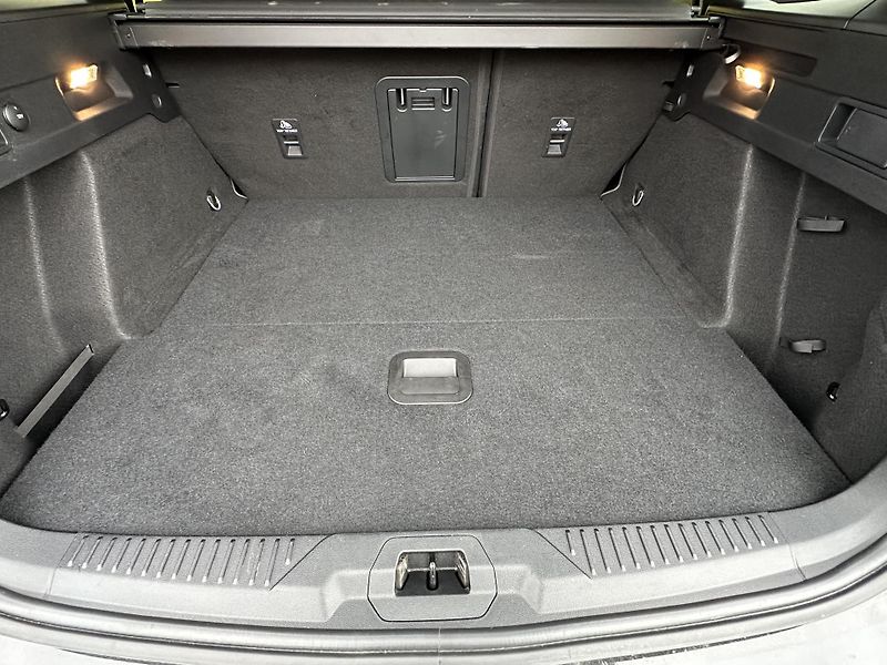Ford Focus (2021) ST*Automat*206kW*1.Maj.B&O - fotka 33 z 42