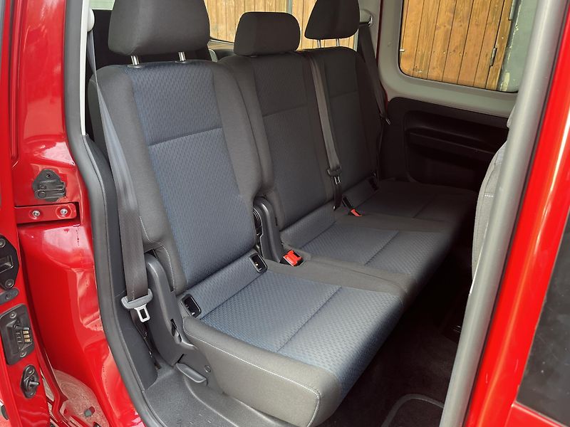 Volkswagen Caddy (2016) MAXI 2,0TDi 7míst ROZVODY - fotka 19 z 21