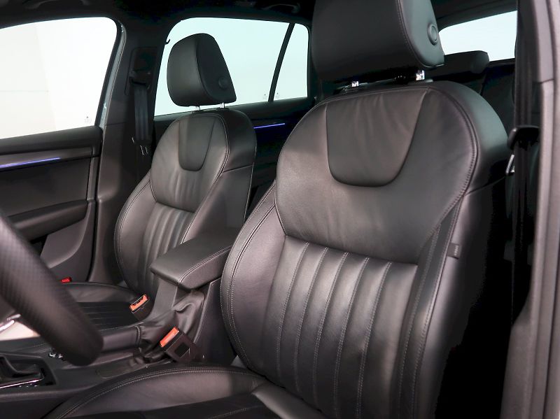 Škoda Octavia (2020) STYLE 2.0TDI 110KW DSG PANORAM - fotka 17 z 47