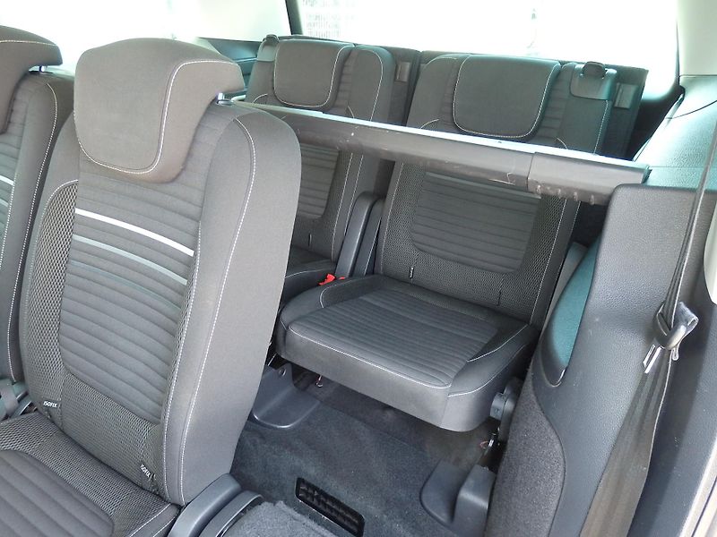 Volkswagen Sharan 2.0 TDI 103kW DSG, DIGI. KLIMA - fotka 9 z 38