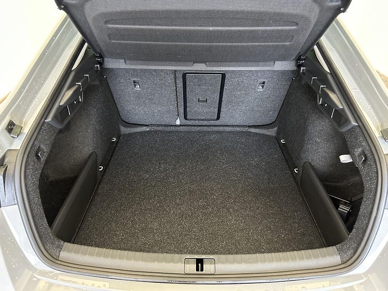 Škoda Octavia 2.0 TDI Top selection - fotka 24 z 27