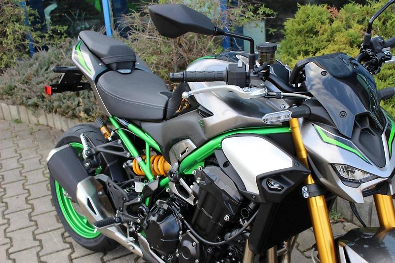 Kawasaki Z 900 (2026) SE NOVINKA 2026 SKLADEM - fotka 4 z 10