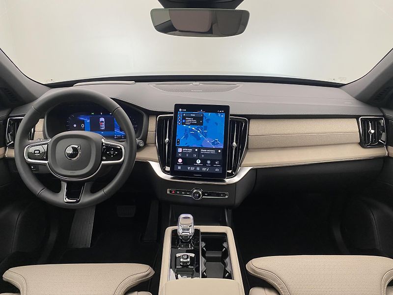 Volvo XC90 (2026) T8 AWD RECHARGE BRIGHT PLUS 7m - fotka 2 z 55