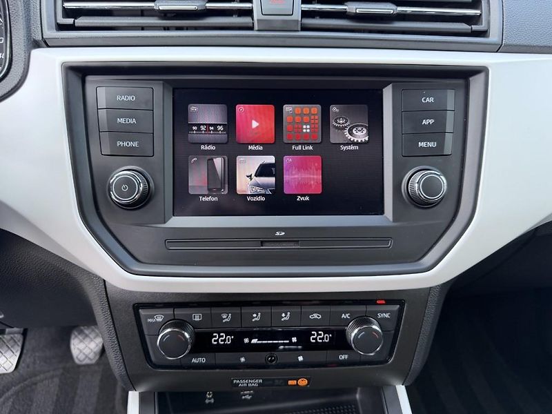 Seat Arona 1.0 TGI Xcellence, LED. - fotka 16 z 19