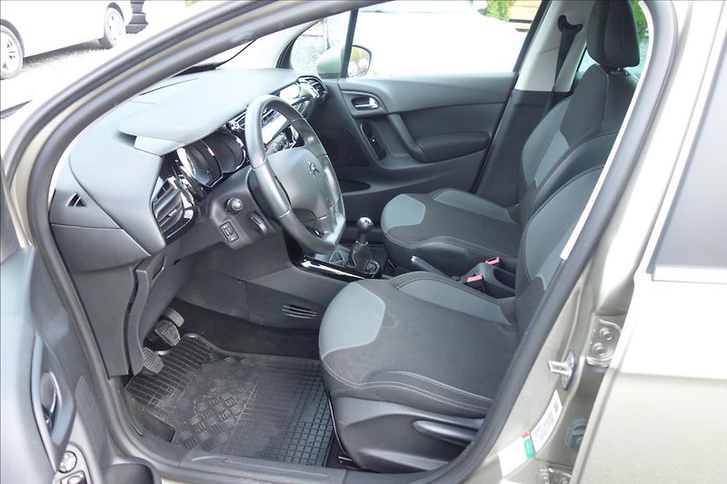 Citroën C3 1,4 i, ČR, SERV.KN., CHROM. - fotka 9 z 32