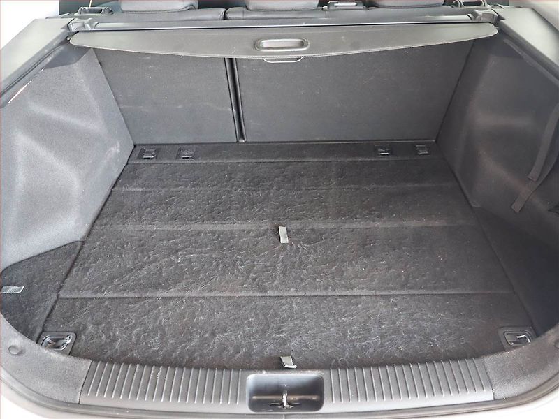 Kia Ceed (2017) 1.6 CRDi, Tempomat - fotka 13 z 18