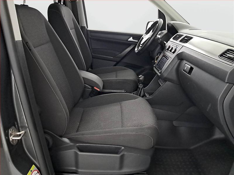 Volkswagen Caddy (2019) 2.0 TDI, 5Míst, 1Maj - fotka 9 z 14