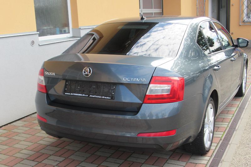 Škoda Octavia 1.6 TDI AUT. KLIMA PŮVOD ČR - fotka 8 z 22