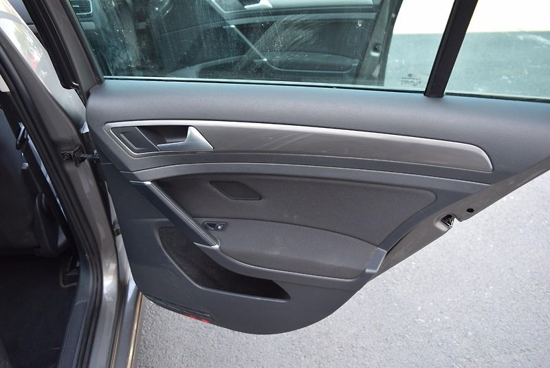 Volkswagen Golf Variant (2016) 1.4TSI 92kw CLBMT ALLSTAR NAVI - fotka 40 z 49