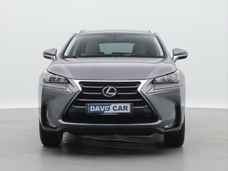 Lexus NX 300h 2,5 145kW 4WD Premium AUT - fotka 2 z 38